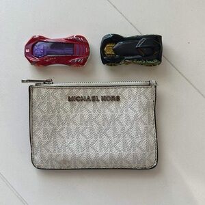 MK wallet